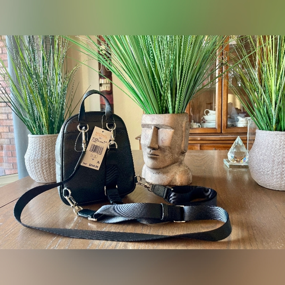 $258 Michael Kors Elliot XS Leather Convertible Messenger Backpack ( NWT ) - Picture 15 of 15